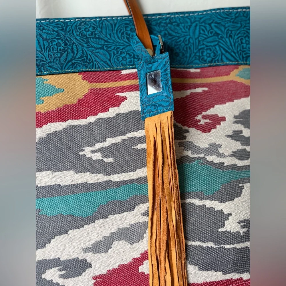 Handmade Leather Fringe Tote Southwestern Ikat Boho Oversized Bag - Picture 9 of 12